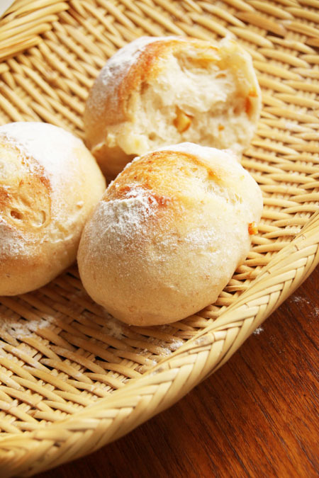過発酵したパン