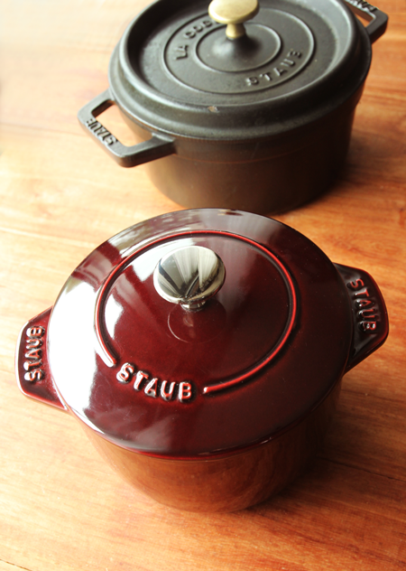 staub ココットデゴハンM グレナディンレッド - キッチン・食器